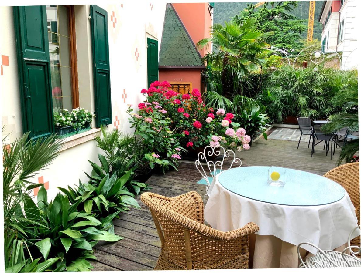 Sembenini Palace Riva del Garda Eksteriør bilde
